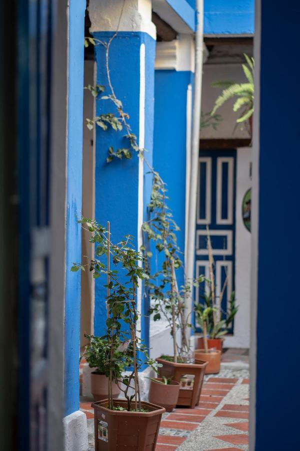 Blue Door Housing Historic Quito Hotel Kültér fotó