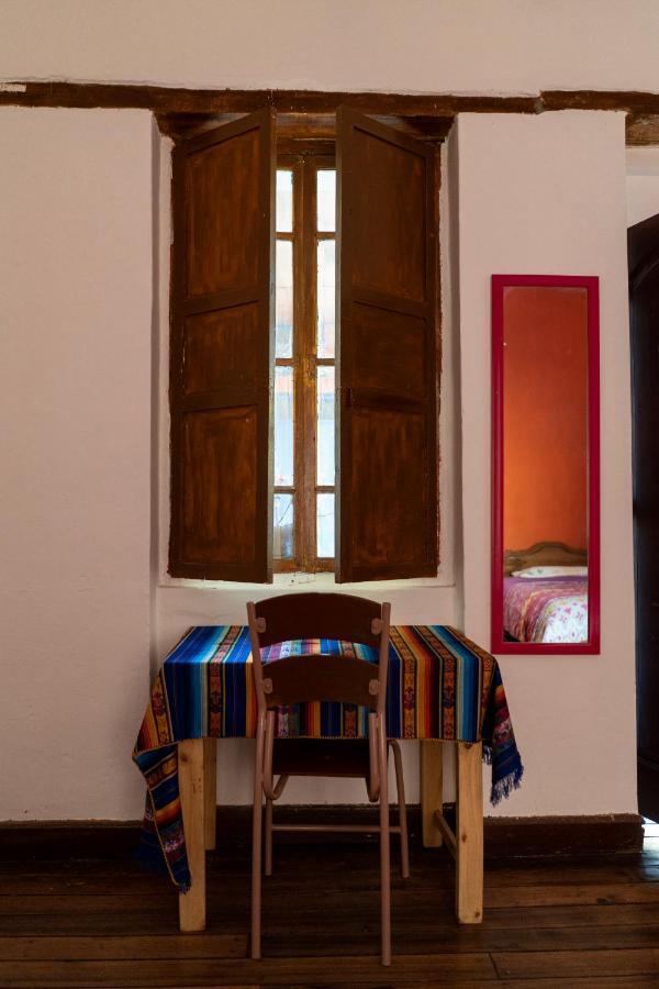 Blue Door Housing Historic Quito Hotel Kültér fotó